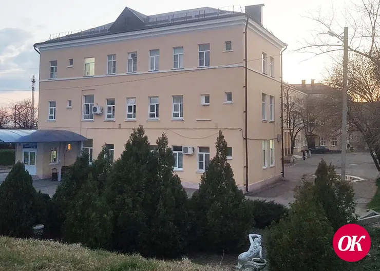 В следующем году в травматологическом центре Кропоткинской городской больницы смогут проводить высокотехнологичные операции по замене тазобедренного сустава