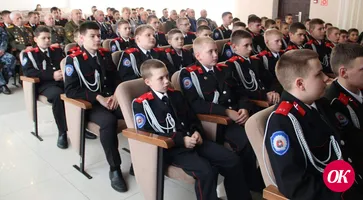 Для кадетов ветераны провели урок мужества