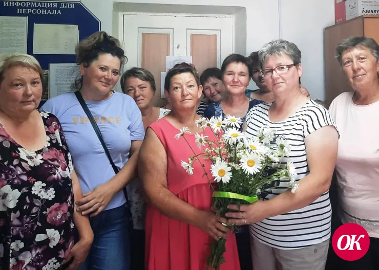 С праздником белой ромашки в коллективе Кавказского комплексного центра социального обслуживания населения поздравили коллег и подопечных