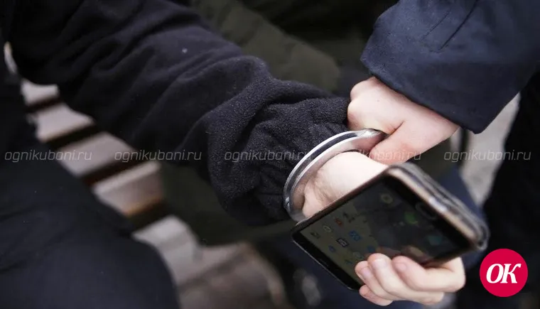 В Кавказском районе полицейские по горячим следам задержали подозреваемого в краже